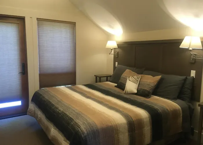 Radium Elk Park B & B